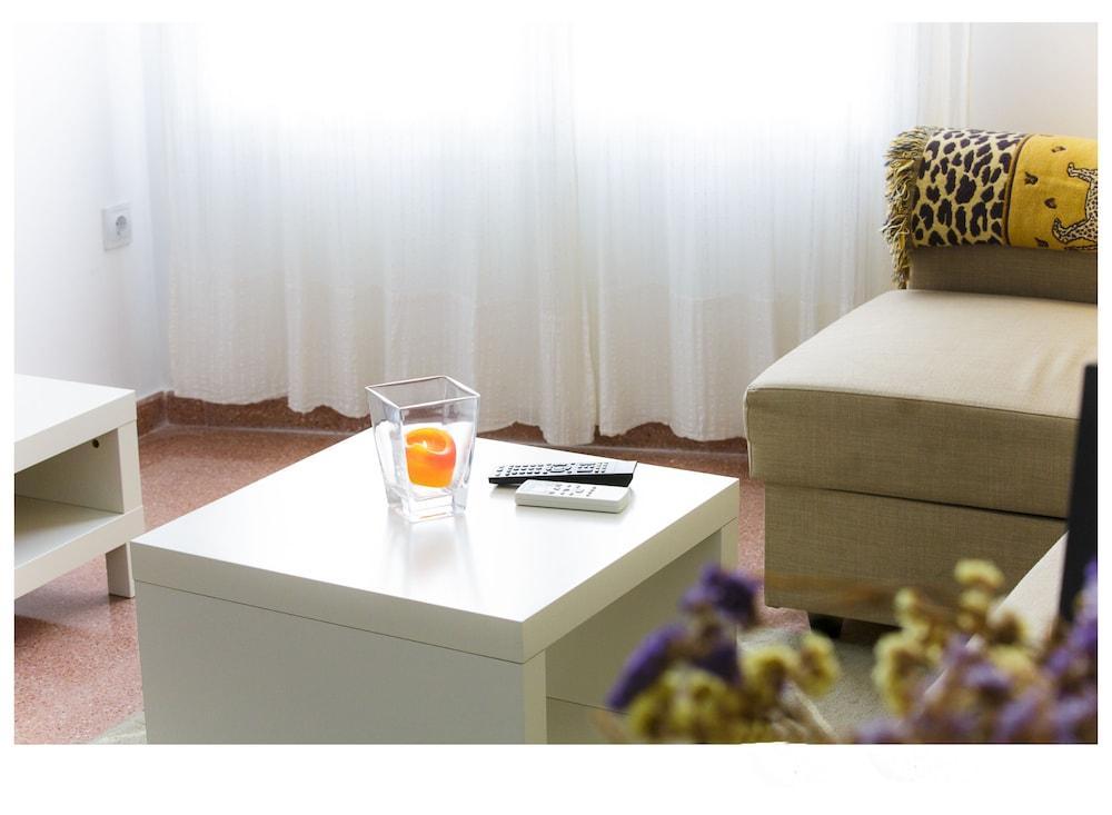 Sea & Wave La Finestra Apartment Malaga Ngoại thất bức ảnh